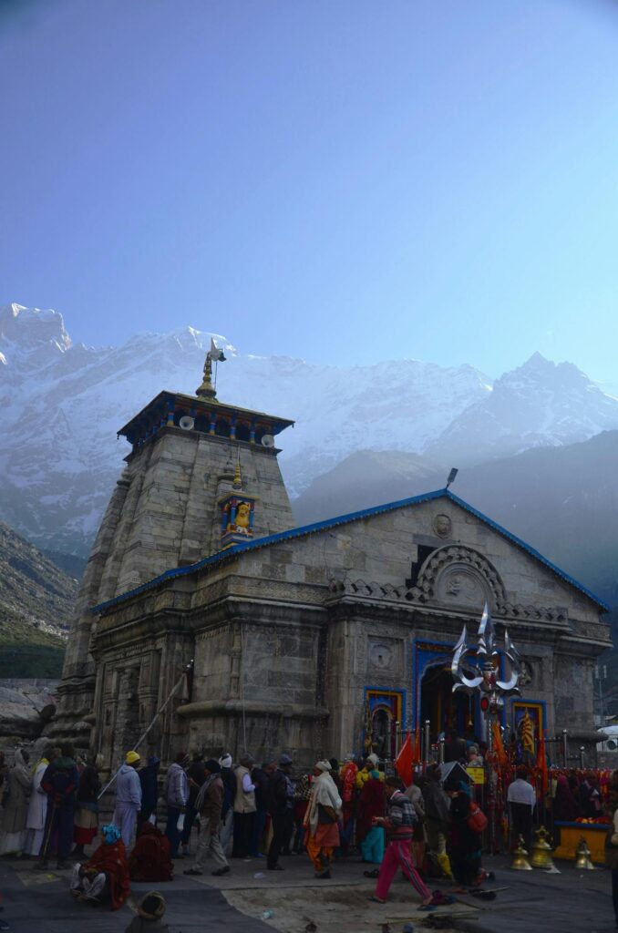 things to carry while travelling to kedarnath